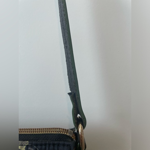 Disney Dooney & Bourke Haunted Mansion Portrait Crossbody Purse - Picture 14 of 15